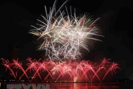 7 điểm bắn pháo hoa mừng Tết Mậu Tuất tại Tp. Hồ Chí Minh