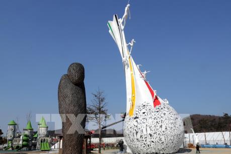 Các phóng viên trẻ Việt Nam trải nghiệm sự kiện thể thao mùa Đông