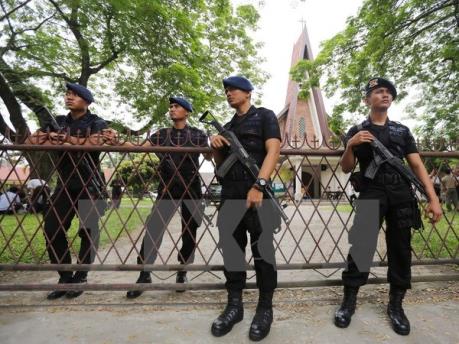 Tấn công nhà thờ tại Indonesia, nhiều người bị thương