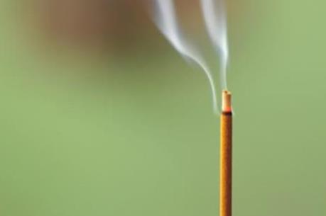 Mẹo nhận dạng hương an toàn thắp ngày Tết 