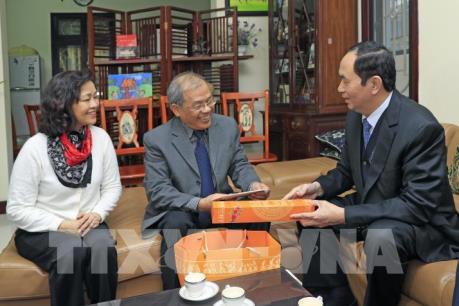 Chủ tịch nước Trần Đại Quang thăm, chúc Tết các trí thức tiêu biểu của Hà Nội