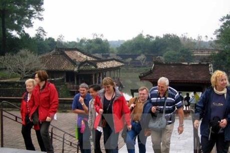 Thủ tướng Chính phủ yêu cầu nghiên cứu, xử lý thông tin phản ánh trên báo chí