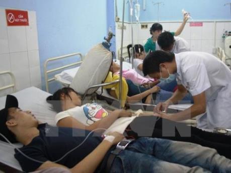 Điều tra làm rõ vụ hàng chục công nhân nhập viện nghi bị ngộ độc thực phẩm