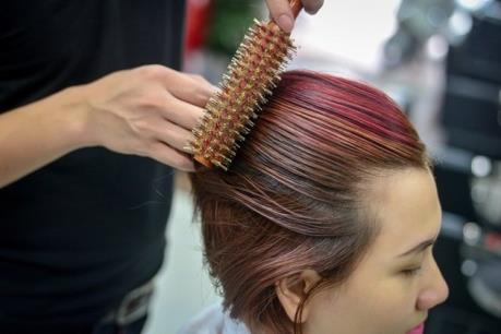 Sôi động dịch vụ làm đẹp ngày cận Tết