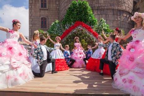 Đến Sun World Ba Na Hills, thấy Tết trọn vẹn đủ đầy