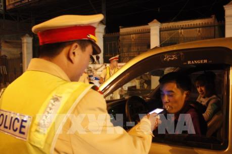 Hà Nội: Nỗi lo lạm dụng rượu bia tham gia giao thông ngày Tết