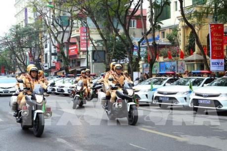 Ghi nhận tại các bến tàu xe Hà Nội ngày mùng 5 Tết Mậu Tuất