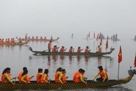 Hà Nội phối hợp với Vietnam Airlines tổ chức lễ hội bơi chải thuyền rồng