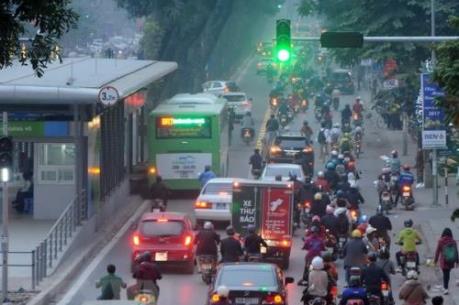 Hà Nội nghiên cứu phân làn, khai thác hiệu quả tuyến buýt nhanh BRT