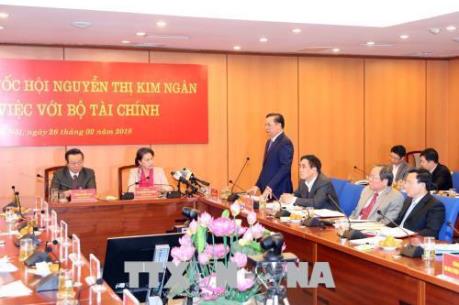 Chủ tịch Quốc hội Nguyễn Thị Kim Ngân làm việc với Bộ Tài chính