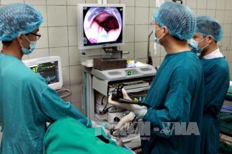 Phẫu thuật nội soi thành công ca thủng ruột non hi hữu do tăm xỉa răng