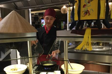 Việt Nam có thể sẽ xuất khẩu được phở, bún bò Huế tươi