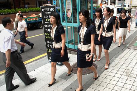 Hàn Quốc rút ngắn thời gian làm việc trong tuần