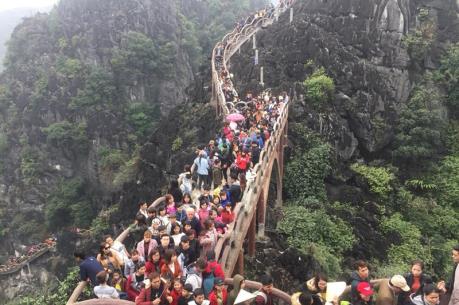 Quần thể Danh thắng Tràng An đang bị xâm phạm nghiêm trọng