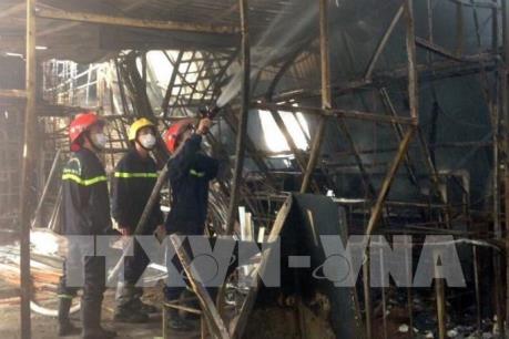 Hỏa hoạn thiêu rụi 6 ngôi nhà tại Tân Triều, Hà Nội