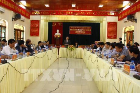 Phó Chủ tịch Quốc hội Phùng Quốc Hiển làm việc với lãnh đạo tỉnh Yên Bái