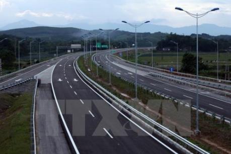Chính phủ quyết nghị về xây dựng một số đoạn cao tốc tuyến Bắc - Nam phía Đông