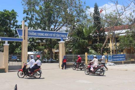 Bộ Giáo dục và Đào tạo yêu cầu xử lý nghiêm việc học sinh xúc phạm giáo viên