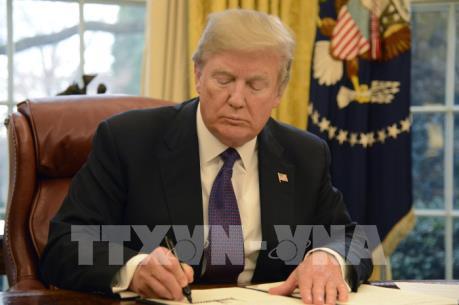 Tổng thống Mỹ ký sắc lệnh áp mức thuế mới với thép và nhôm nhập khẩu