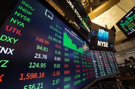 Chứng khoán Mỹ ngập sắc xanh sau quyết định của Tổng thống D.Trump 