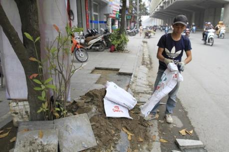 Hà Nội đề xuất lát lại đá ở hồ Hoàn Kiếm