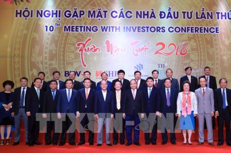 Thủ tướng Nguyễn Xuân Phúc dự Hội nghị gặp mặt các nhà đầu tư tại tỉnh Nghệ An