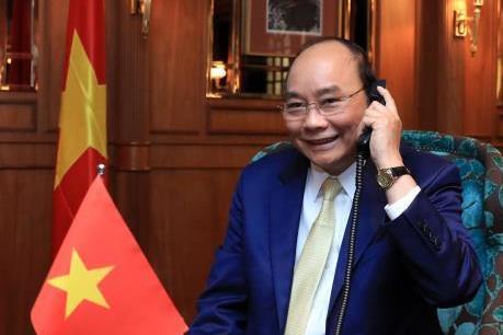 Thủ tướng Nguyễn Xuân Phúc điện đàm với Toàn quyền New Zealand