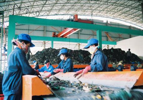 Phần Lan tăng cường đầu tư công nghệ xử lý rác thải, nước thải tại Hà Nội