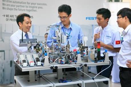 Kỷ nguyên số và thách thức phát triển nguồn nhân lực