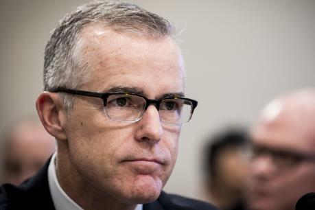 Cựu Phó Giám đốc FBI McCabe hợp tác với công tố viên đặc biệt Robert Mueller