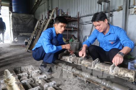 Khởi nghiệp thành công từ hàng rào bê tông công nghệ mới