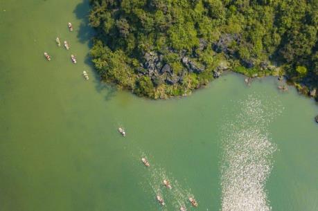 Khám phá vẻ đẹp hùng vĩ từ trên cao của danh thắng Tràng An