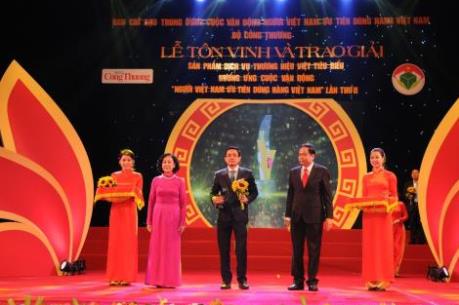 Petrolimex Aviation đoạt giải thưởng “Top doanh nghiệp thương hiệu Việt tiêu biểu”