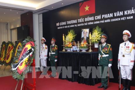 Tổ chức hai tuyến xe buýt trung chuyển phục vụ Lễ tang cố Thủ tướng Phan Văn Khải