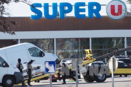 Vụ bắt cóc con tin tại Pháp: Phát hiện tài liệu liên quan IS tại nhà thủ phạm