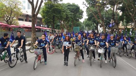 Ngành điện tổ chức đi bộ, đạp xe hưởng ứng Giờ Trái đất 2018
