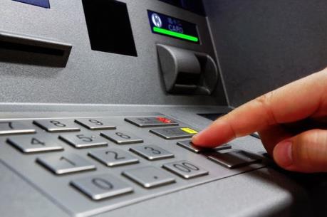 Phạt tù kỹ thuật viên làm giả thẻ ATM để chiếm đoạt tiền