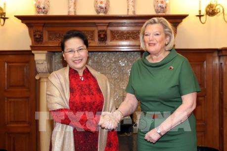 Chủ tịch Quốc hội Nguyễn Thị Kim Ngân hội đàm với Chủ tịch Thượng viện Hà Lan