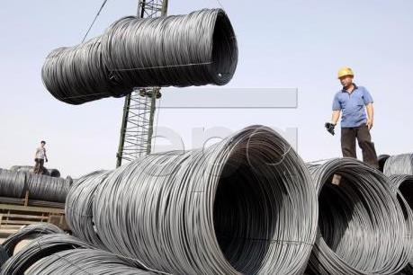 Ban hành Quyết định rà soát giữa kỳ biện pháp tự vệ đối với sản phẩm phôi thép và thép dài