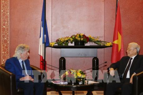 Tổng Bí thư: Không ngừng vun đắp để cây hữu nghị Pháp-Việt ngày càng tươi tốt