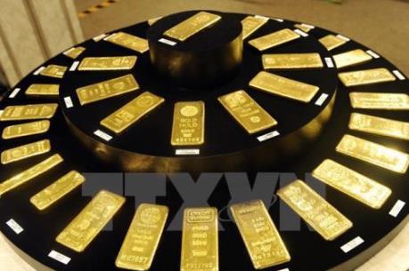 Vàng bớt “lung linh” trên thị trường thế giới