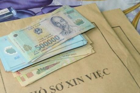 Đắk Lắk: Bắt giữ hiệu trưởng nhận 300 triệu đồng “chạy” việc