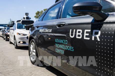 Các tài xế taxi truyền thống tại Brussels biểu tình phản đối Uber