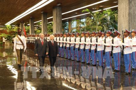 Chủ tịch Cuba Raul Castro đón, hội đàm với Tổng Bí thư Nguyễn Phú Trọng