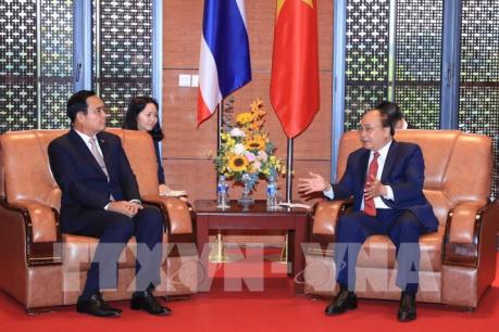 Hội nghị GMS6 - CLV10: Thủ tướng Nguyễn Xuân Phúc gặp Thủ tướng Thái Lan