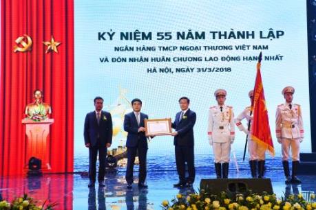 Thống đốc Lê Minh Hưng giao nhiệm vụ quan trọng cho Vietcombank