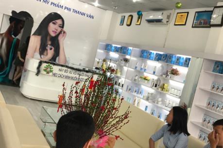 Đình chỉ lưu hành, thu hồi 2 lô mỹ phẩm không đạt chất lượng