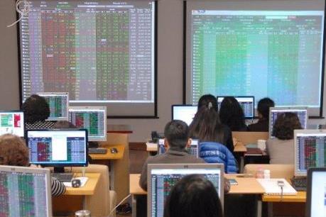 Chứng khoán ngày 4/11: Cổ phiếu ngân hàng dẫn sóng thị trường