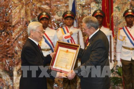 Động lực mới cho quan hệ hợp tác Việt Nam – Cuba, Việt Nam - Pháp