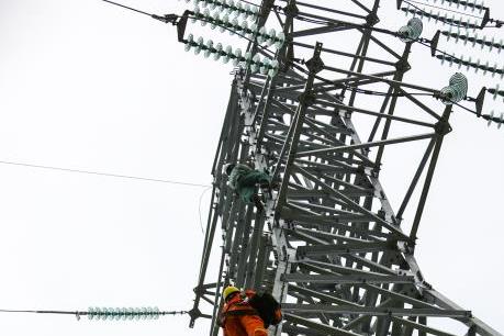 Sản lượng điện EVN tăng hơn 10%